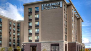  Staybridge Suites Hamilton - Downtown, an IHG Hotel  Гамильтон